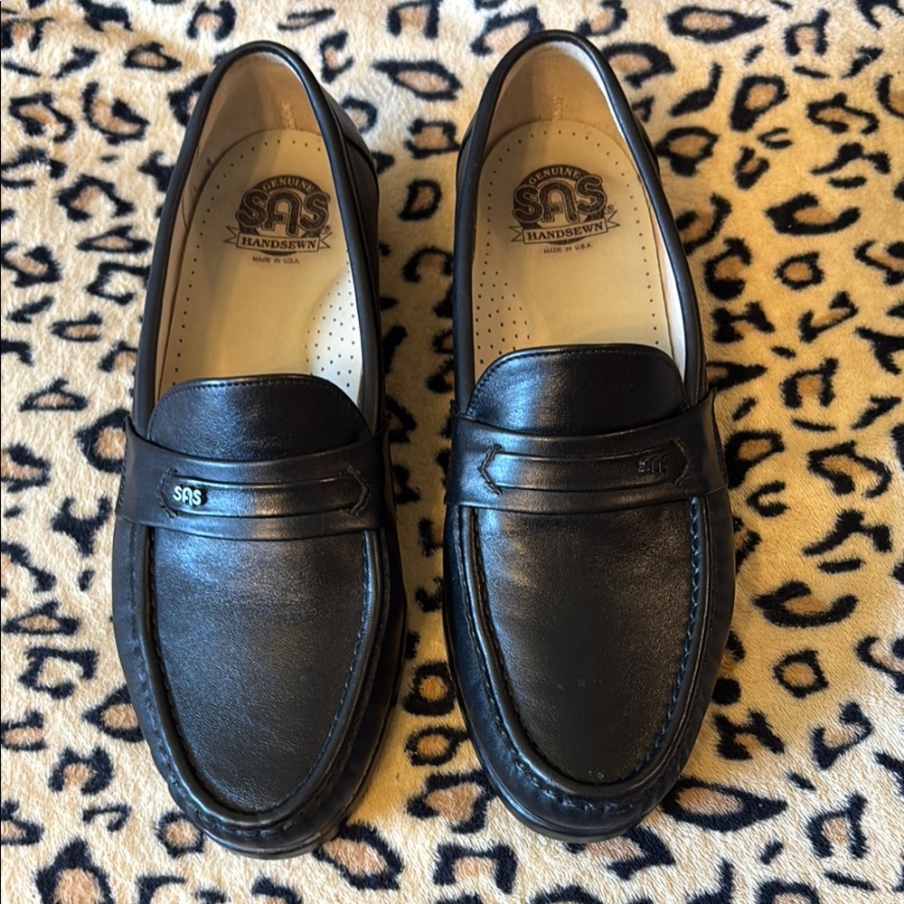 SAS Men's Black Leather Loafers